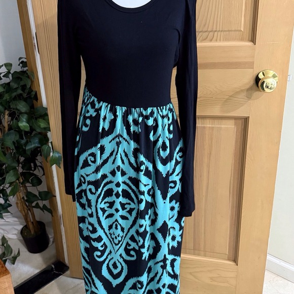 Grecerelle M Black Solid Top Black/Green Long Sleeve Maxi‎ Dress Comfy Pockets - Picture 3 of 11